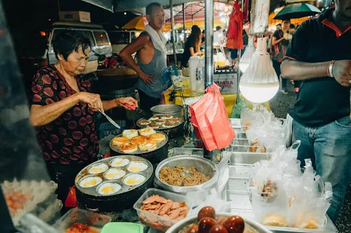 Sự khác biệt giữa ẩm thực đường phố và ẩm thực nhà hàng